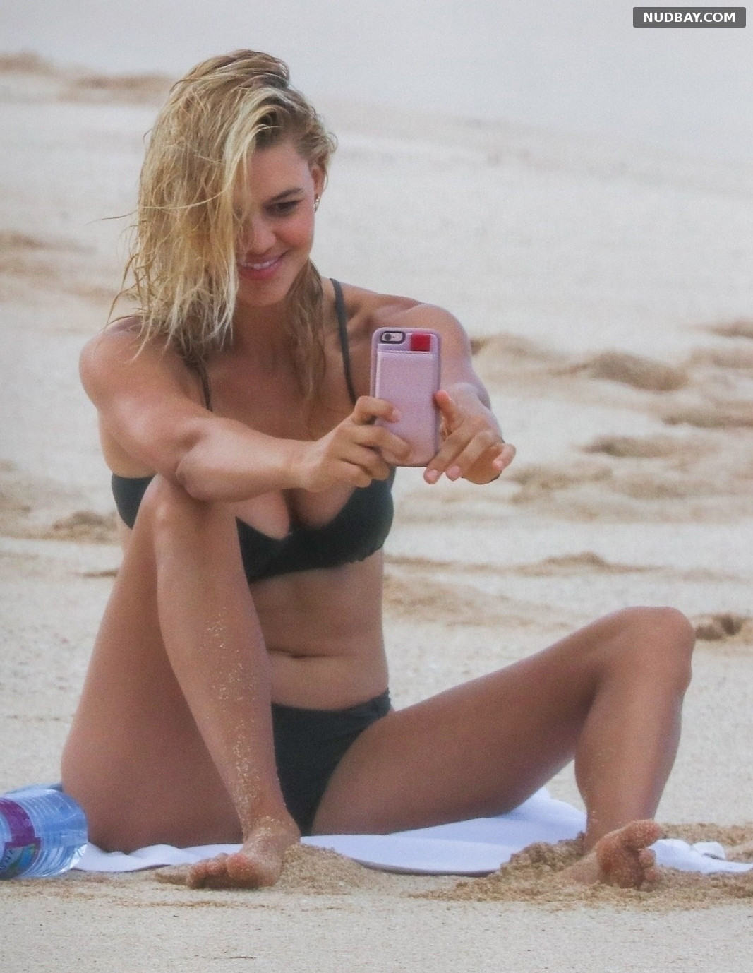Kelly Rohrbach bikini at a Beach in Hawaii Jan 14 2018