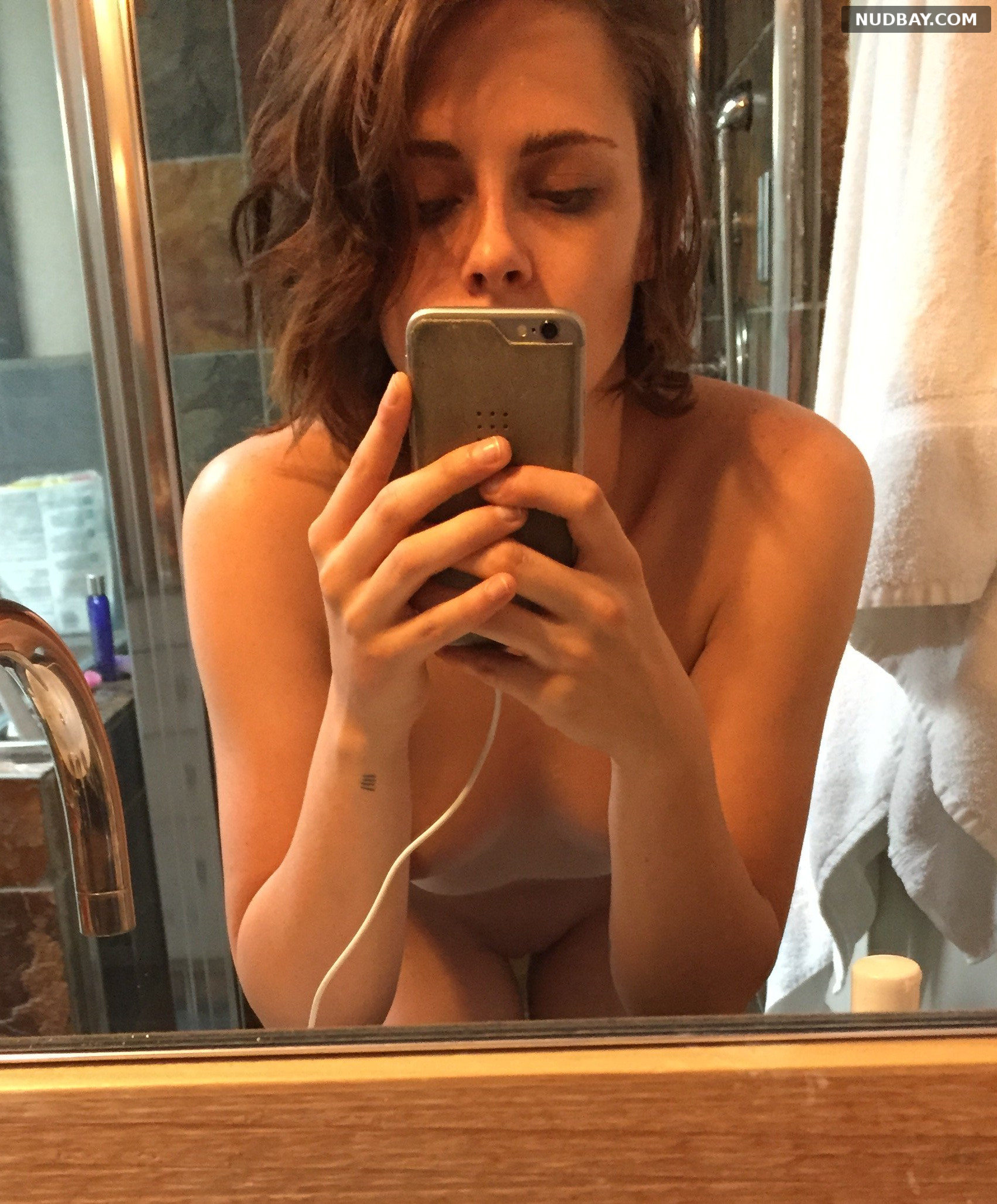 Kristen stewart nude photos