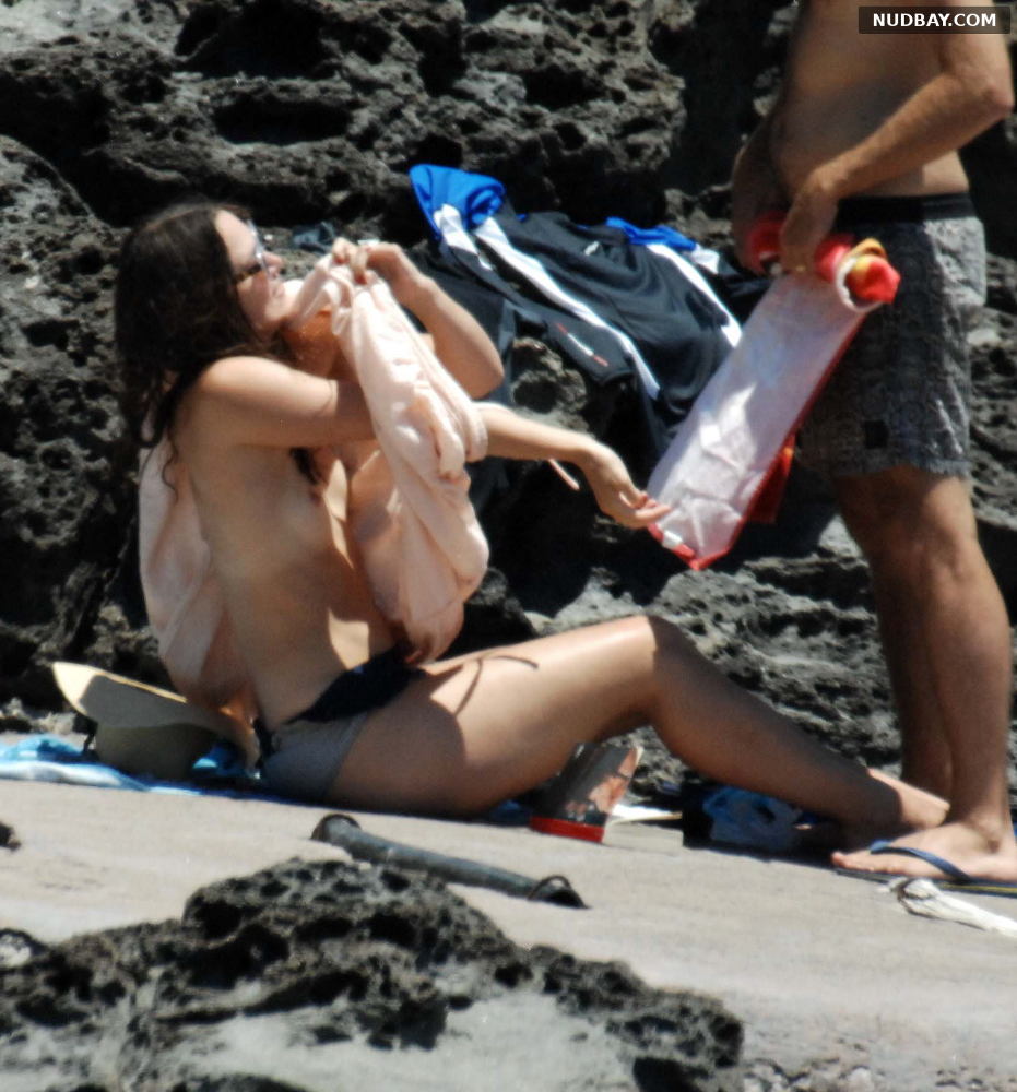 Keira Knightley Nude on holiday in Pantelleria Jun 29 2018 1