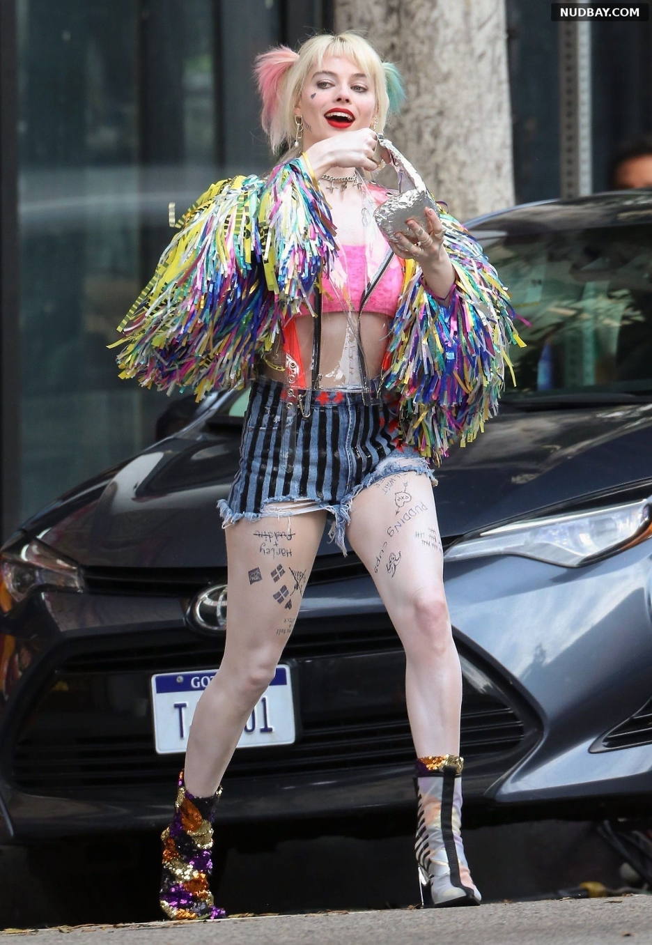 Margot Robbie Leggy filming Birds of Prey in LA Feb 02 2019