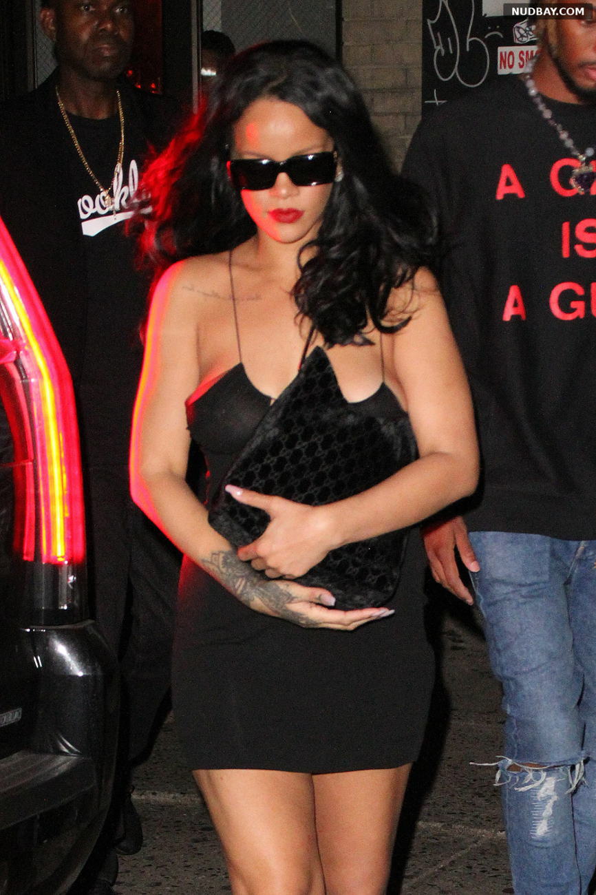 Rihanna Braless Black Dress Pokies in New York Aug 05 2021