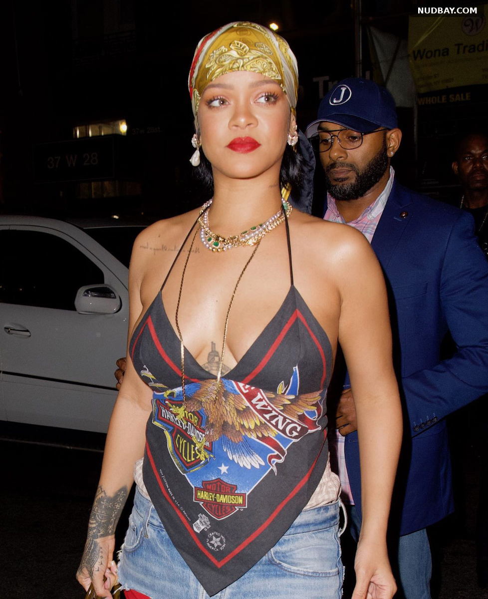 Rihanna Cleavage at night out in New York Aug 12 2021