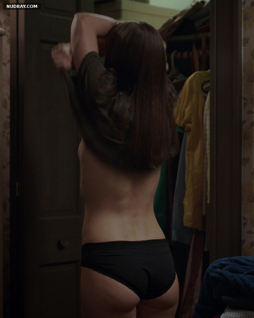 Jessica Biel Ass in TV Series The Sinner (2017)