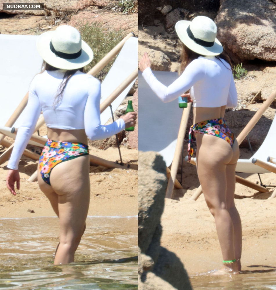 Jessica Biel Booty on the Beach in Sardinia Jul 29 2022