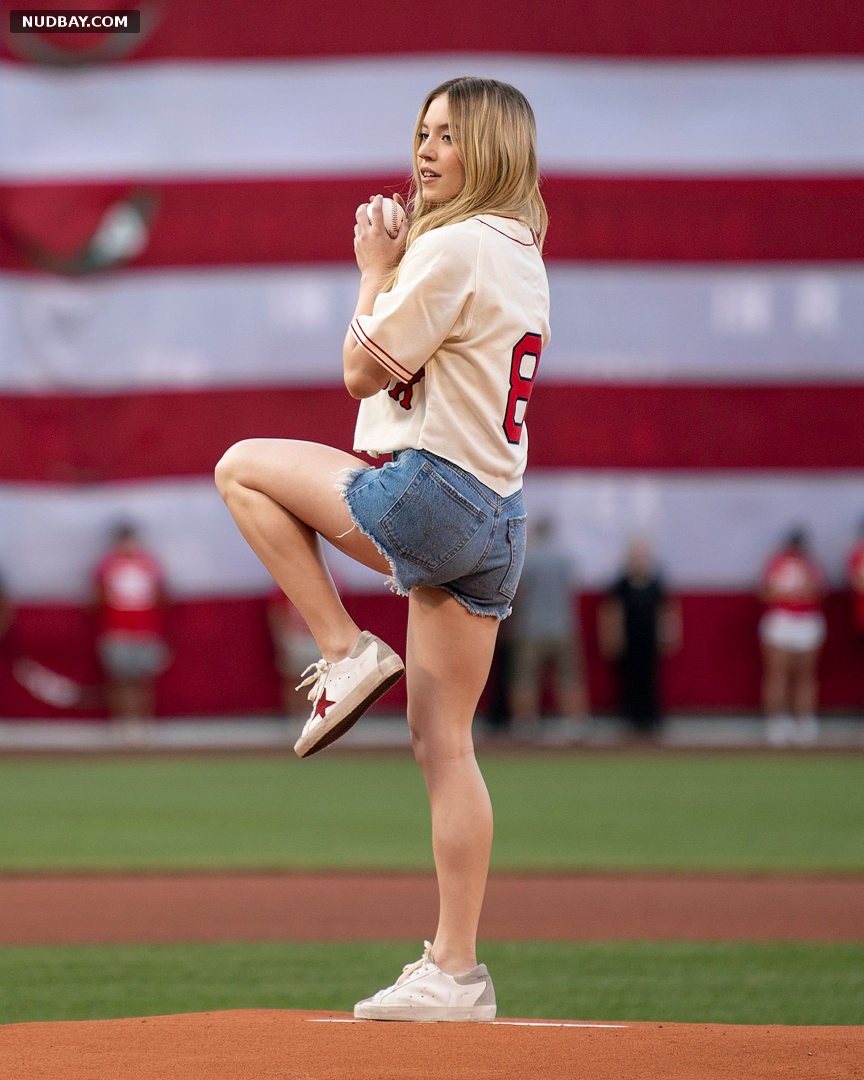 Sydney Sweeney Legs at the Red Sox Blue Jays game in Boston Jul 22 2022