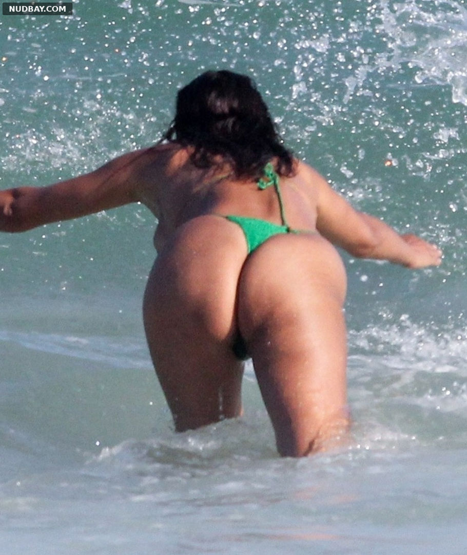 Lais Ribeiro Big Ass in a Green Bikini on the Beach in Rio De Janeiro Aug 02 2022