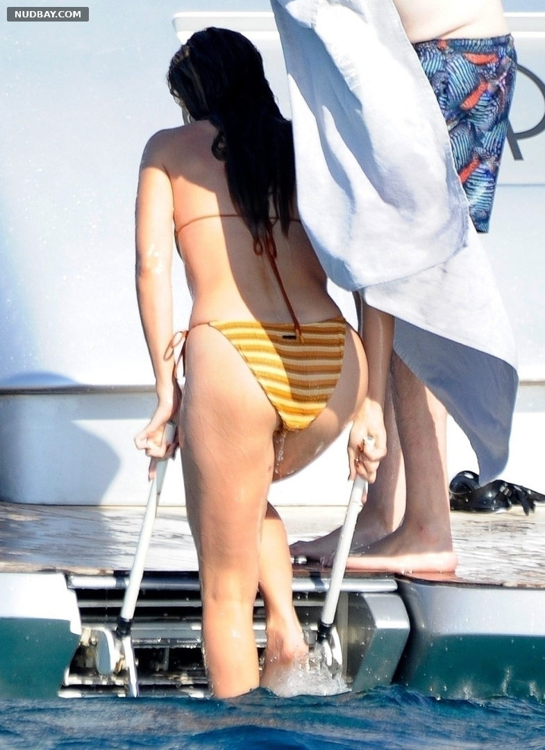 Margot Robbie Booty Wearing a bikini on a boat in Spain Aug 07 2022