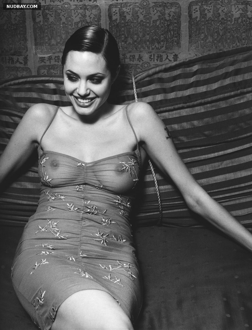 Angelina Jolie Nude Sexy Photoshoot 1998