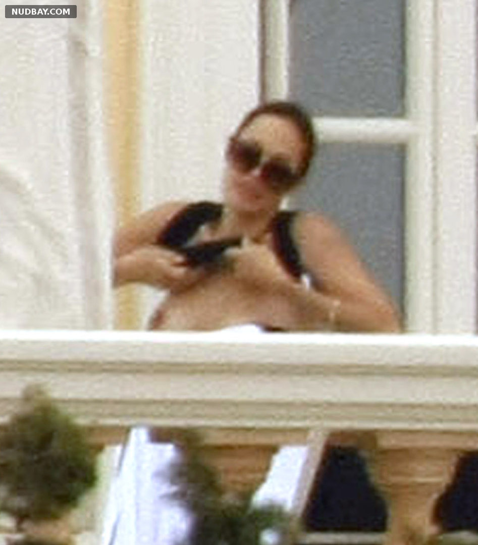 Angelina Jolie topless on the balcony 2006