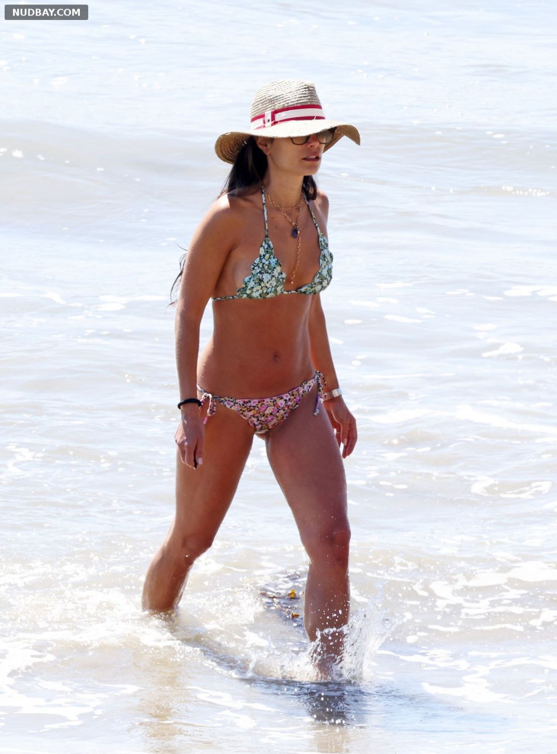 Jordana Brewster Naked at a Beach in Santa Barbara Sep 27 2022