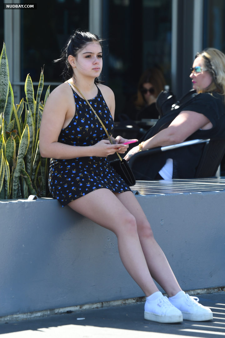 Ariel Winter Leggy out and about in Studio City 2018
