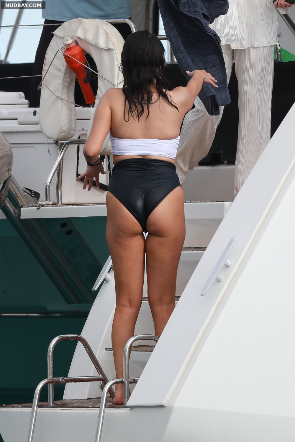 Selena Gomez BIG ASS Bikini in Cabo San Lucas Mexico 2023