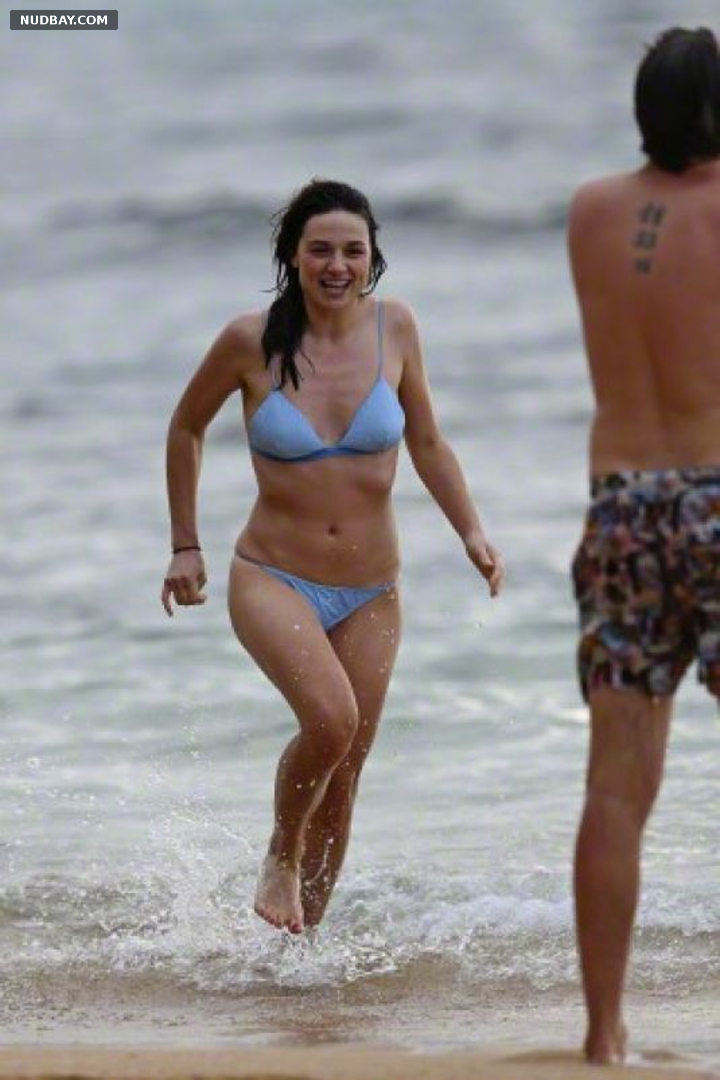 Crystal Reed nude bikini at a beach in Hawaii 23 Jan 2015