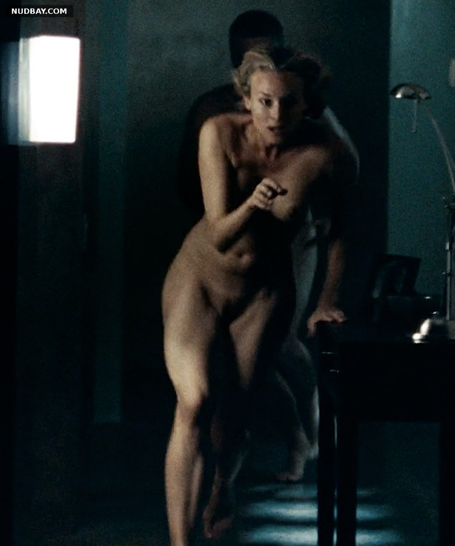 Diane Kruger nude in the movie Inhale (2010)