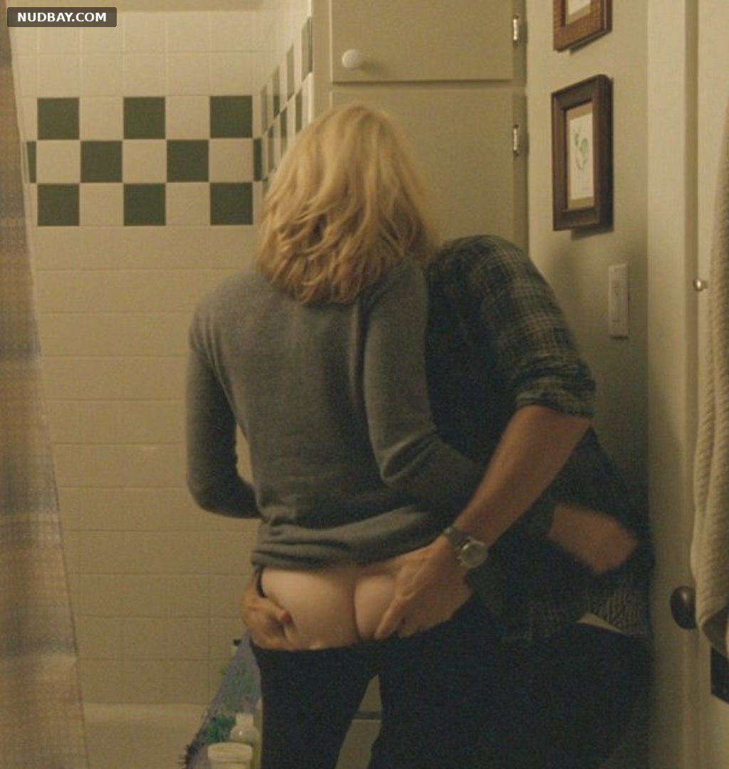 Elizabeth Banks nude ass in The Details (2011)