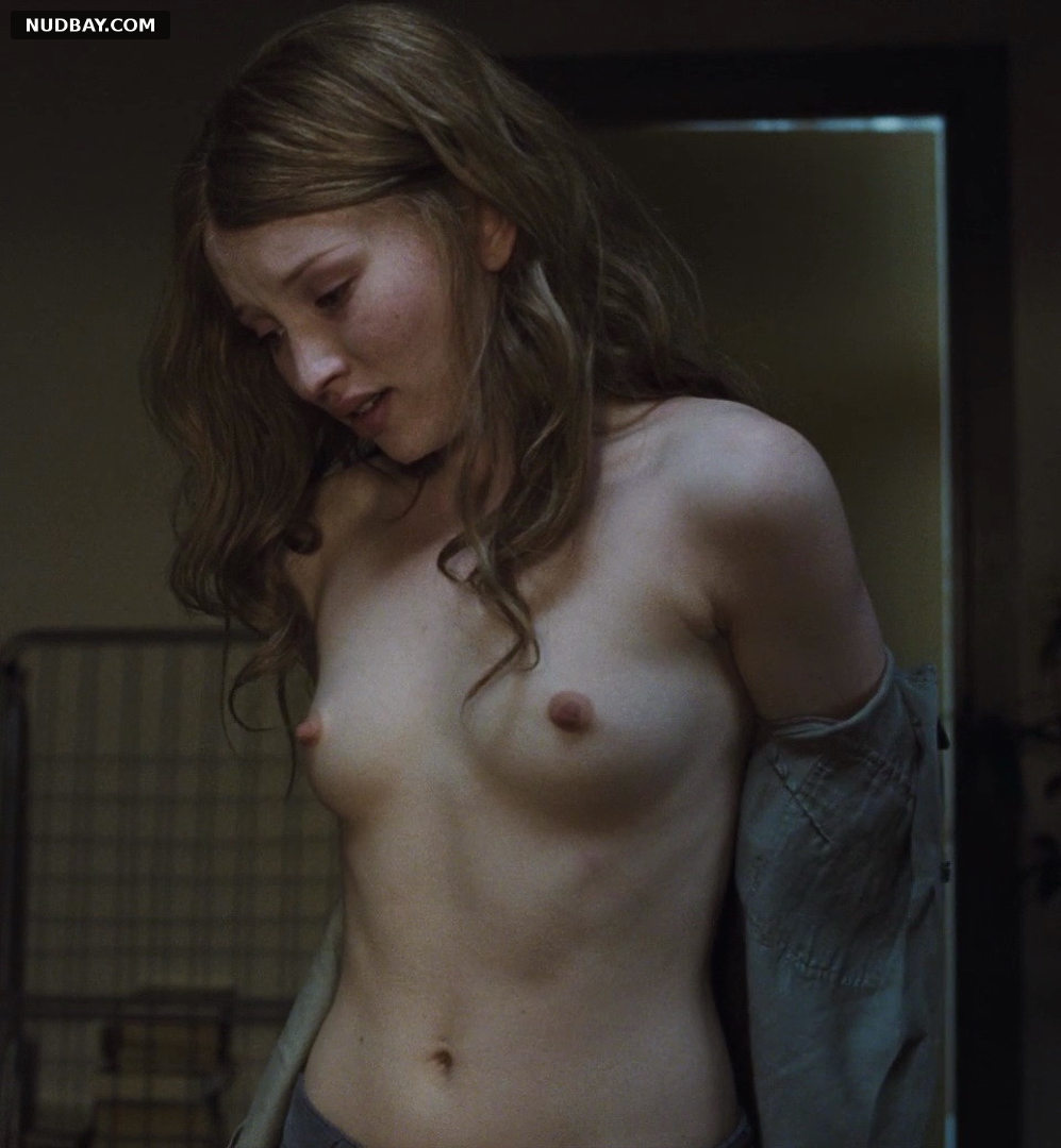 Emily Browning nude boobs in Sleeping Beauty (2011)