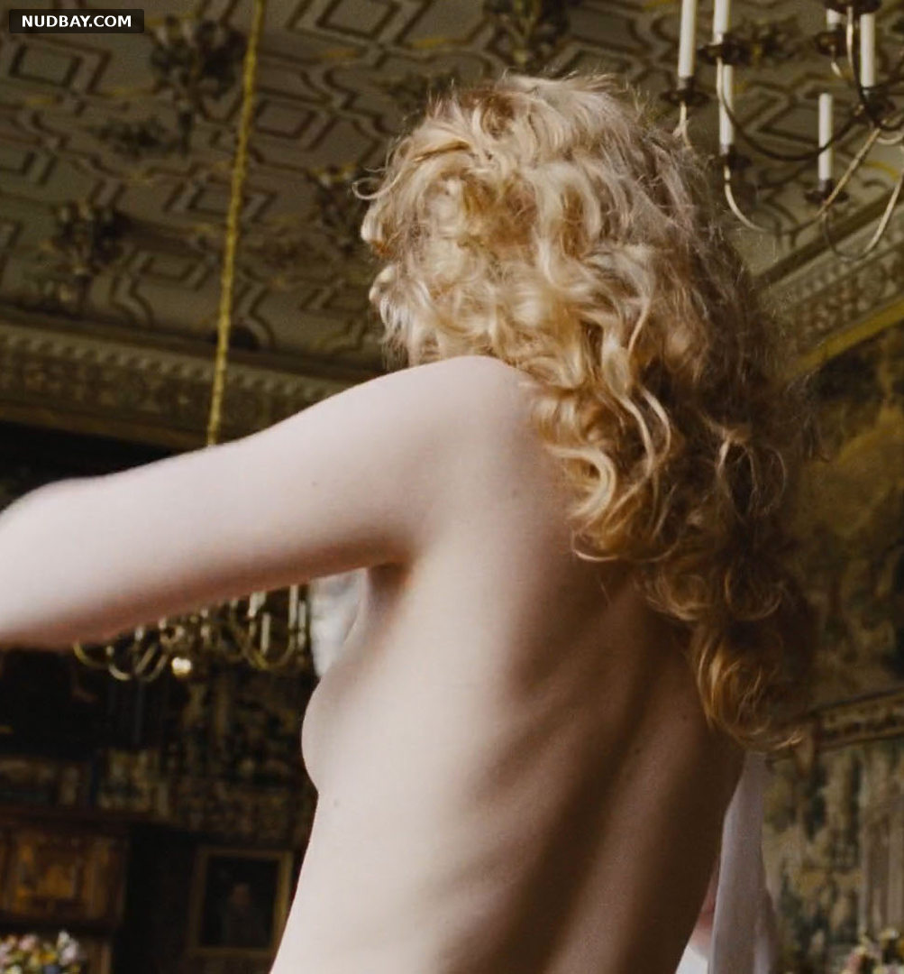Emma Stone Naked back in the movie The Favourite 2018