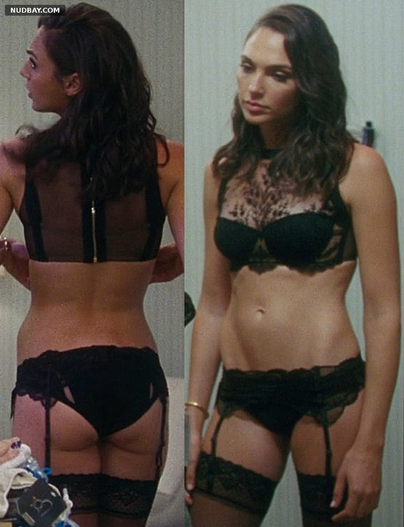 Gal Gadot Nude Ass in the movie Keeping Up with the Joneses (2016)