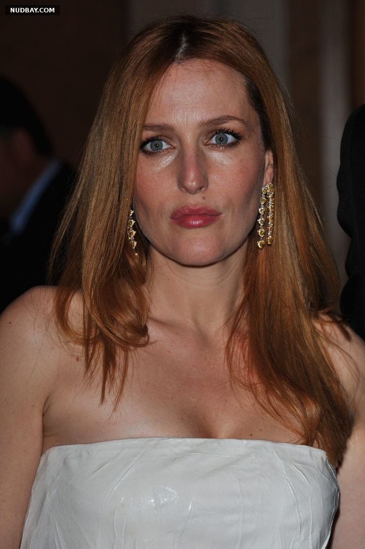 Gillian Anderson naked Opening Ceremony Film Festival Cannes 2008