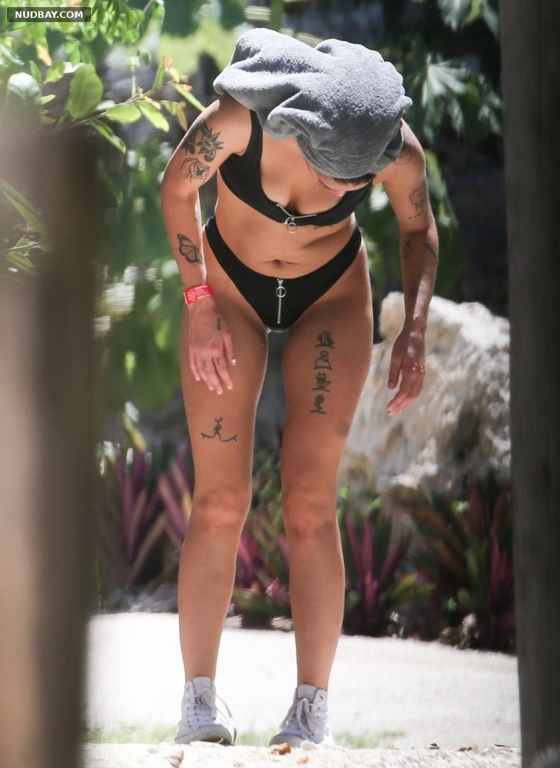 Halsey nude on the beahc in Tulum Mexico 15 August 2018