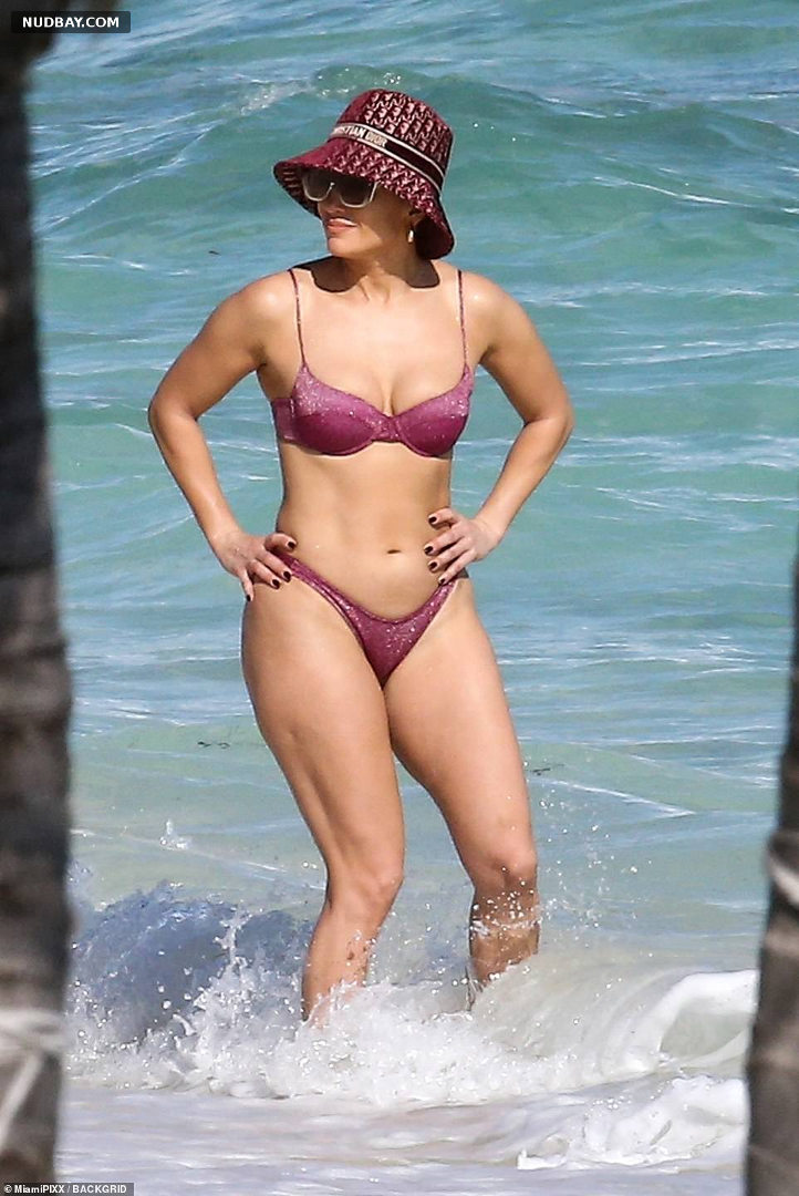 Jennifer Lopez Sexy Swimsuit in Turks and Caicos 01 06 2021