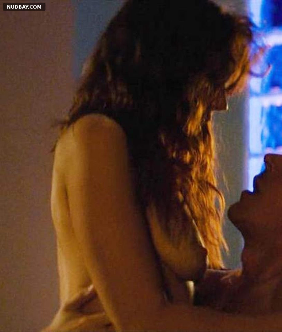 Kate Nash naked tits in GLOW S03 (2019)