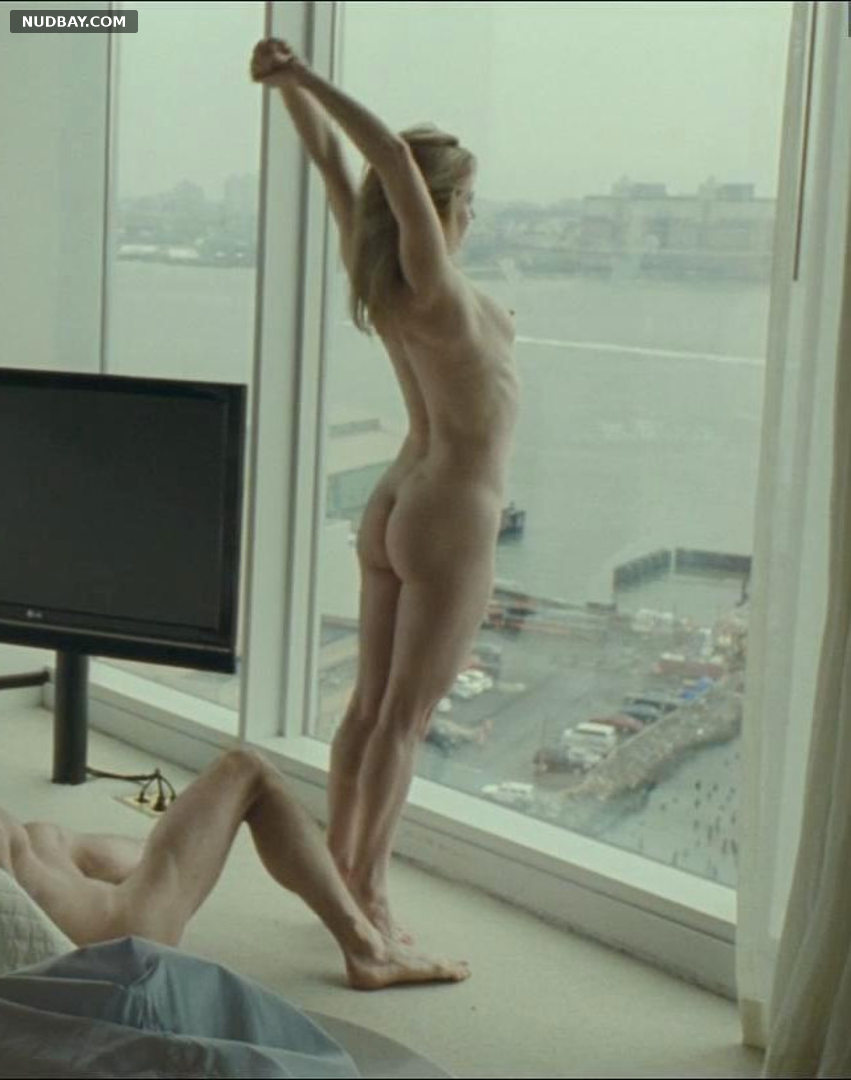 Amy Hargreaves nude butt in Shame (2011)