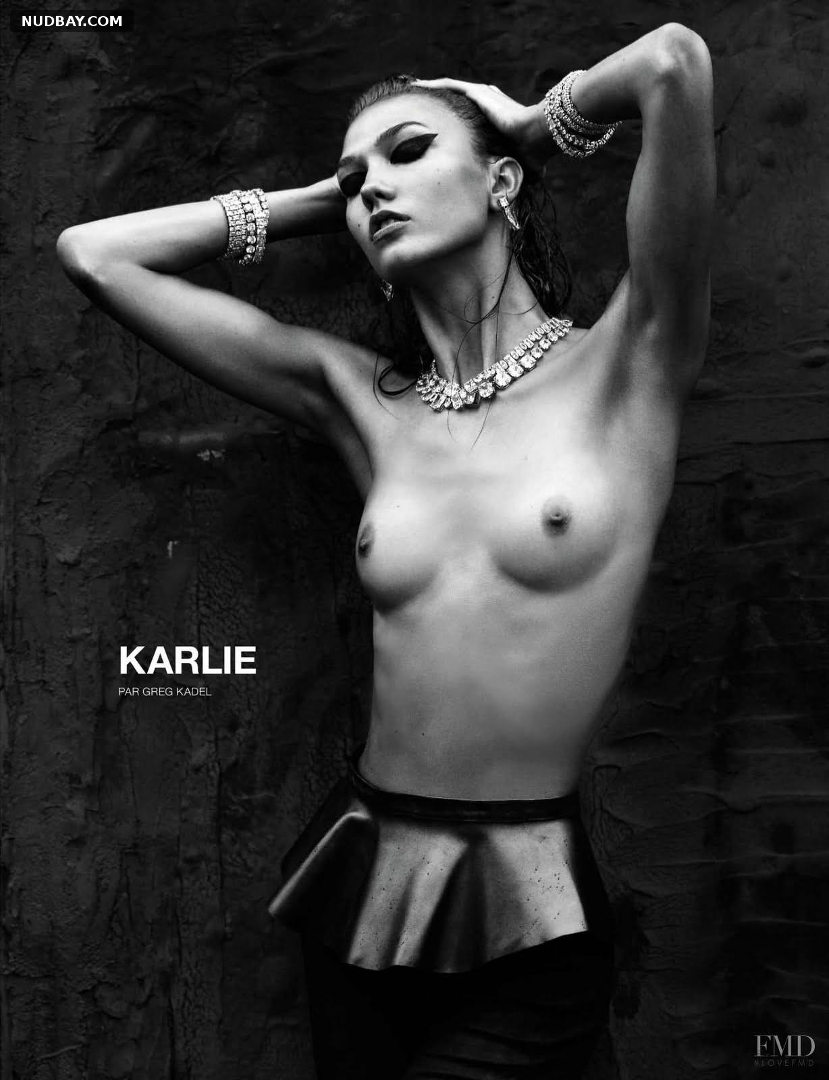 Karlie Kloss nude Photoshoot Boobs 2022