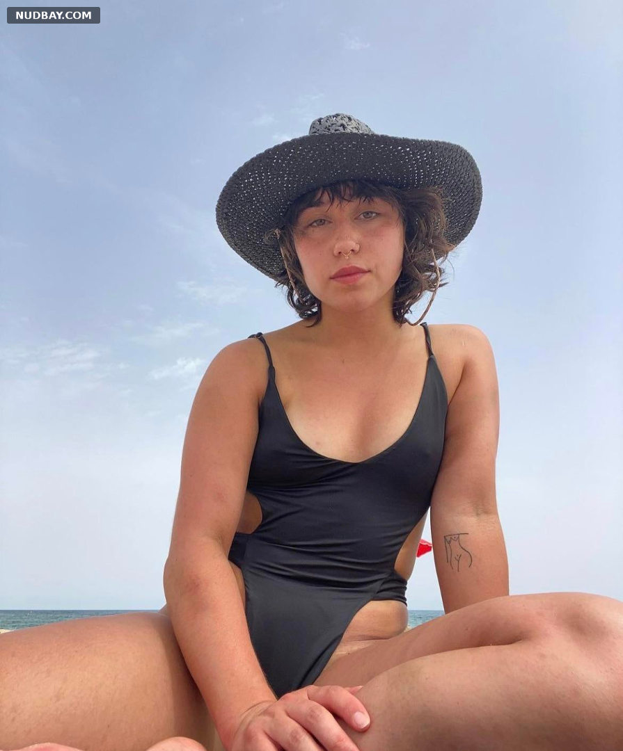 Katelyn Ohashi naked wears bikini on the beach 2021
