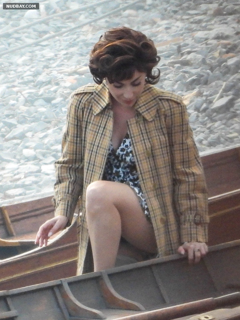 Lady Gaga upskirt legs at filming 'House of Gucci' in Lake Como 03 18 2021