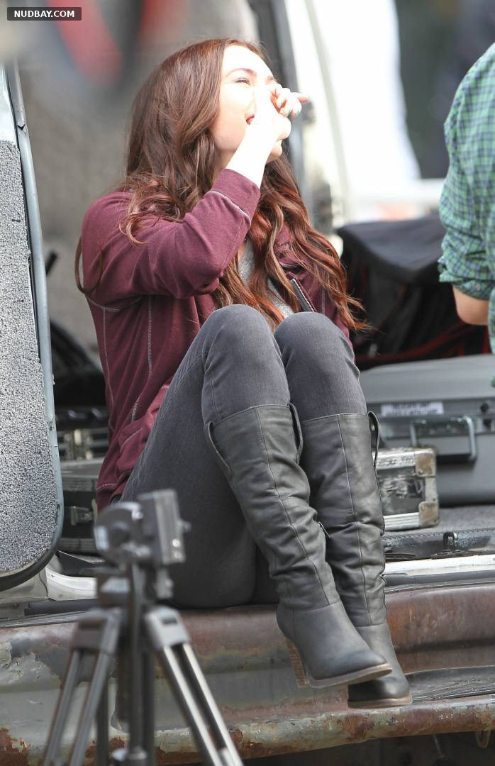 Megan Fox in jeans On Set for TMNT May 07th 2013