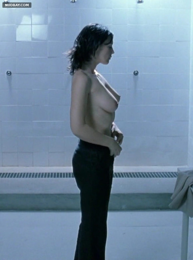 Monica Bellucci nude tits Agents Secrets (2004)