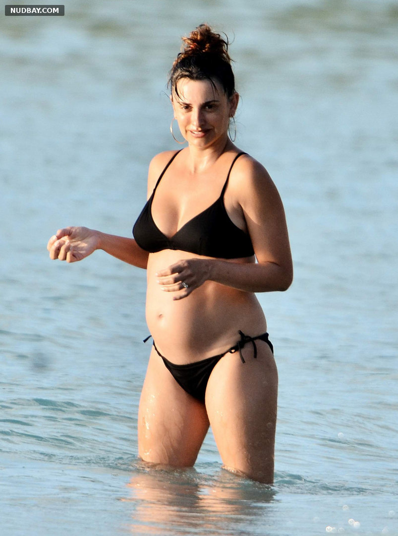 Penelope Cruz naked in bikini on the beach Vacation 2011