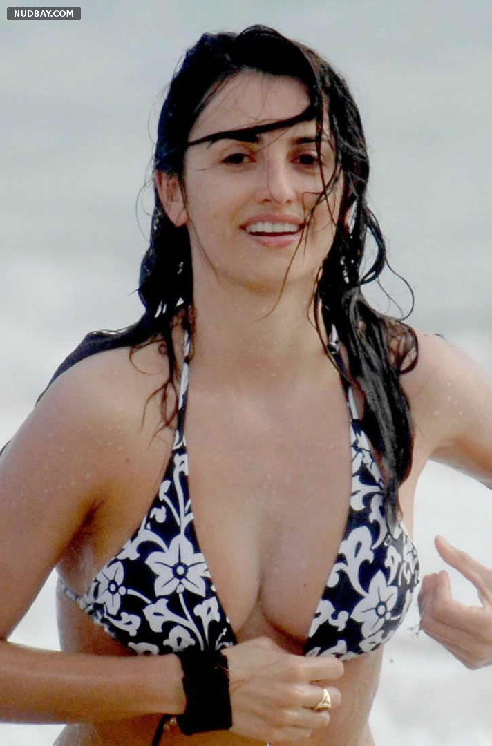 Penelope Cruz nude tits in bikini on the beach Vacation 2008