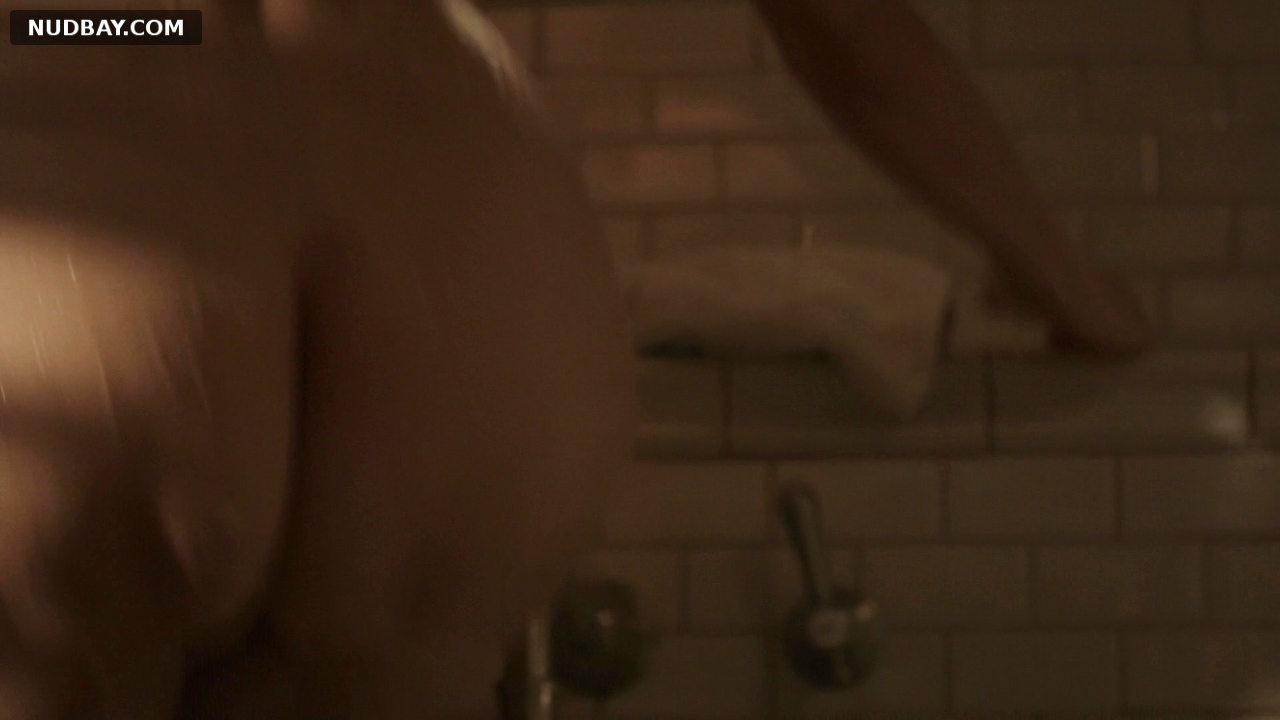 Diane Kruger bare ass in The Bridge s02e05 (2014)