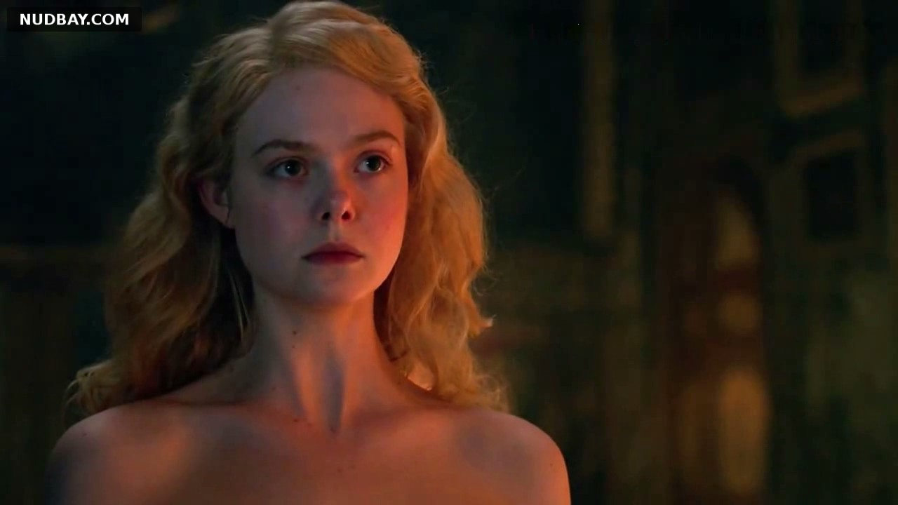 Elle Fanning nude in The Great S01E01 2020