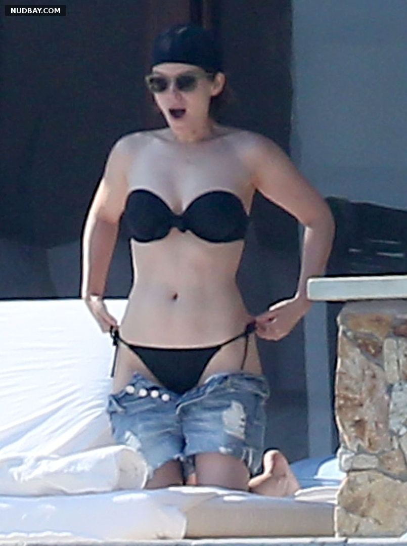 Kate Mara Naked Wearing a bikini top in Cabo San Lucas 2014