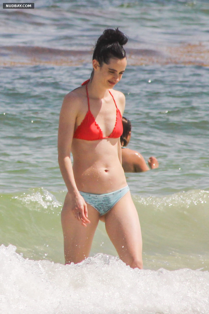 Krysten Ritter Nude a bikini at a beach in Cancun 2015