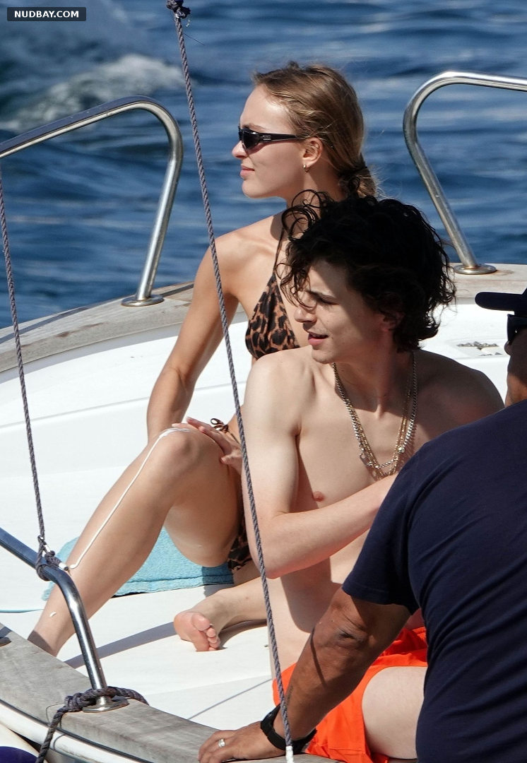Lily-Rose Depp crotch wearing a bikini on a yacht Capri Italy 2019