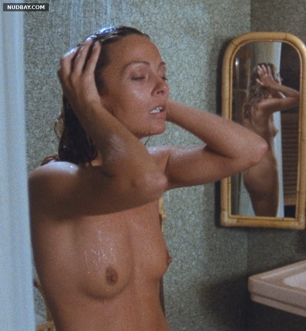Olga Karlatos nude in Zombi 2 (1979)