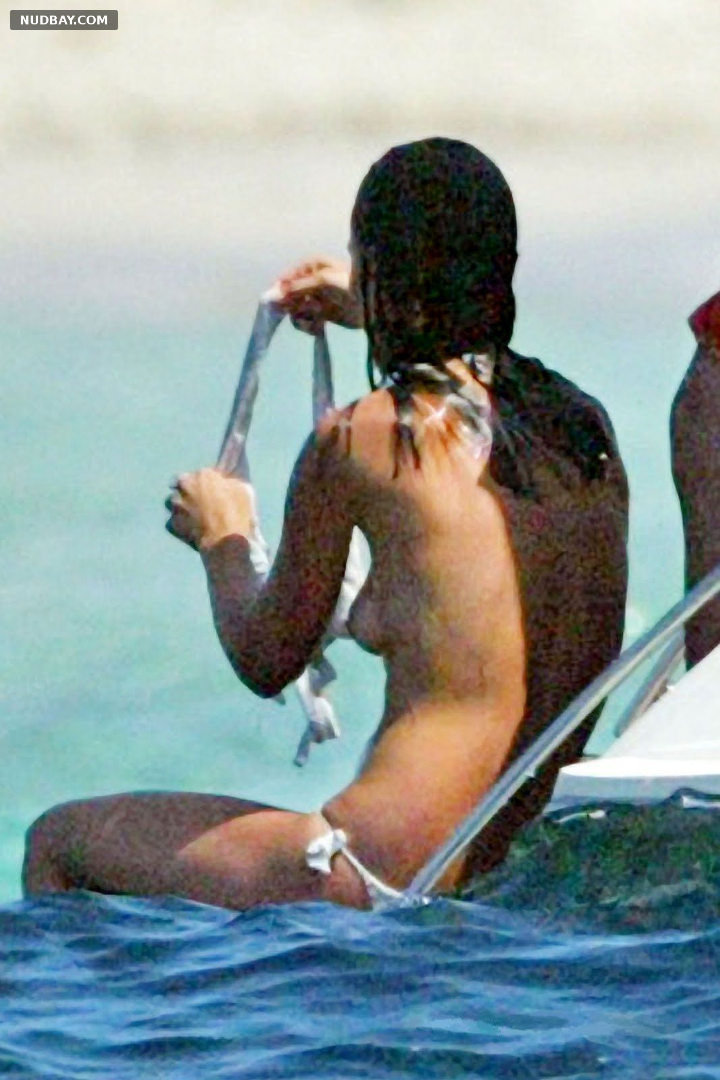 Pippa Middleton Side topless in Ibiza 2006