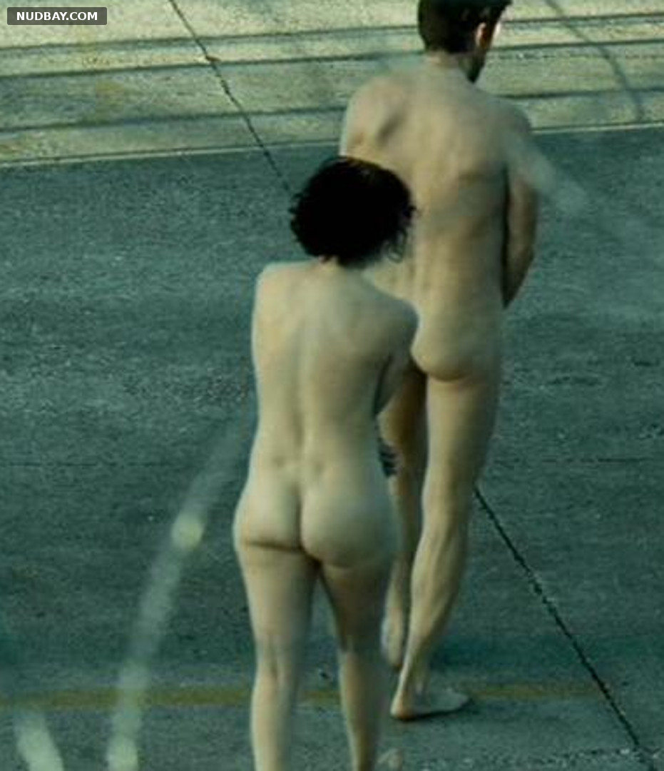 Silvia Hernandez nude ass in Vis A Vis (2019)