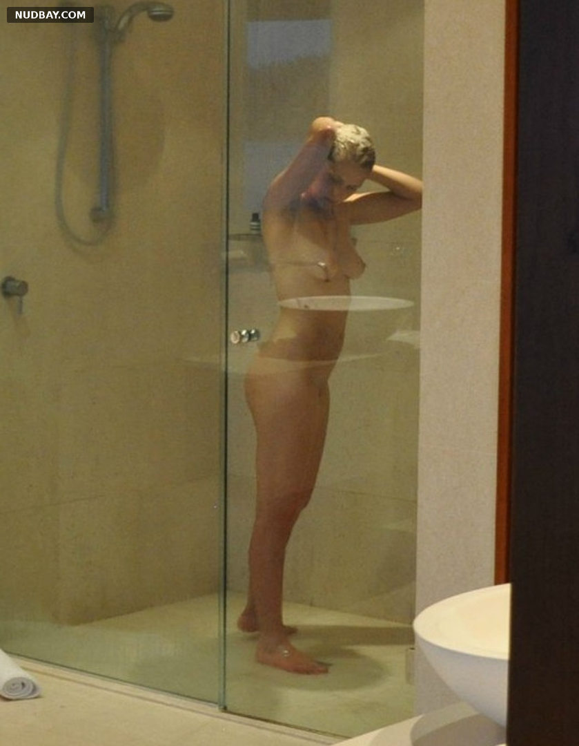 Teresa Palmer full nude at home take a shower 2014